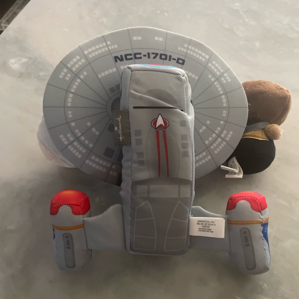 Hallmark itty bittys Star Trek plush toys U.S.S. Enterprise NCC-1701-D Rare HTF - Picture 12 of 13